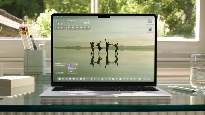 macOS Tahoe 26 screen wth people at a beach
